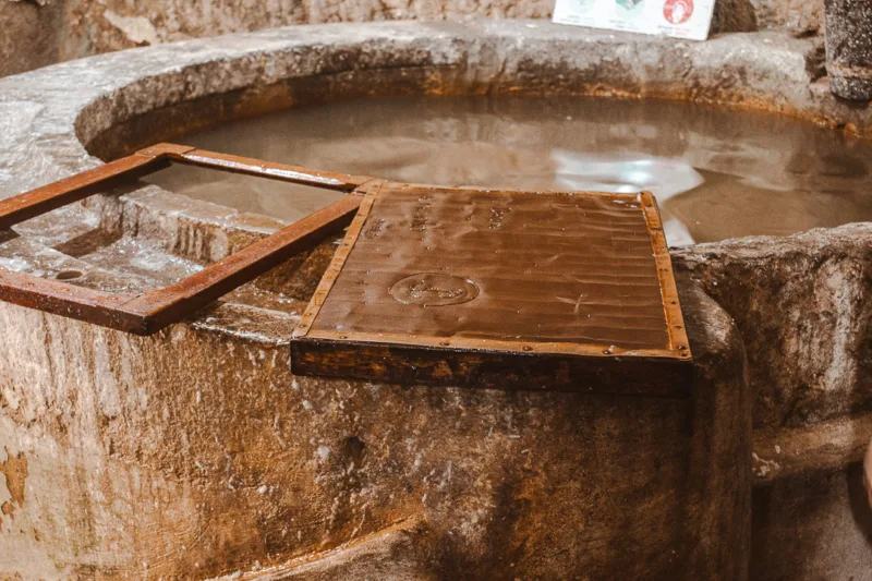 amalfi museum paper making frames