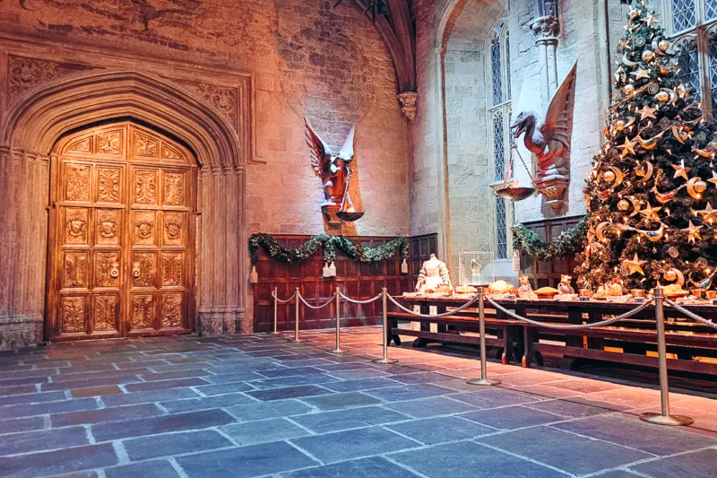 warner bros studio great hall