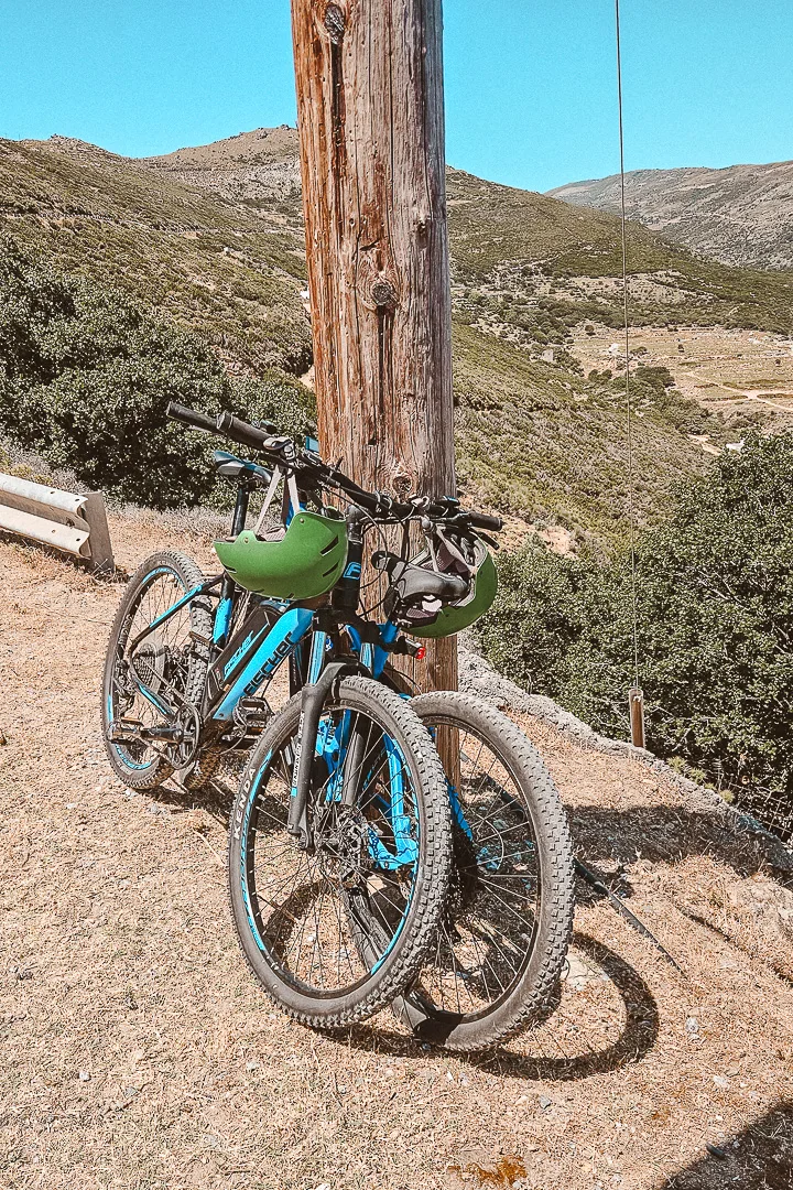 bikes locked against pole on andros